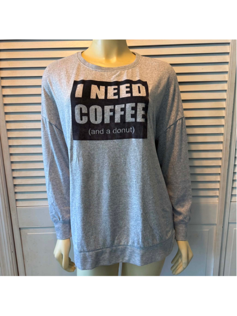 Women's Secret Treasures Coffee Graphic Sweatshirt Size L Grey Black